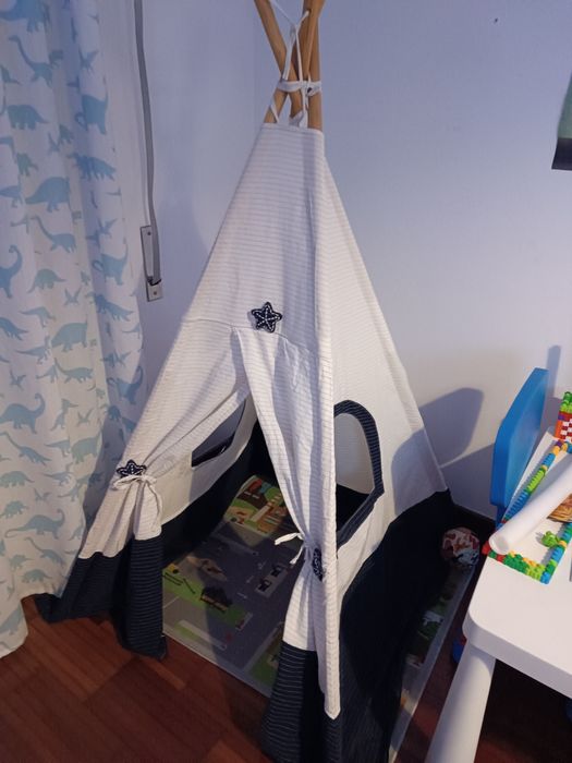 Tenda tipo para criança