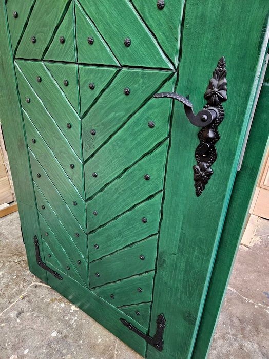 Drzwi DŁUGOSZ drewniane zewnętrzne góralskie jodełka zielone GOTOWE