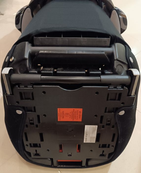Cadeira auto Cybex Solution X2-Fix