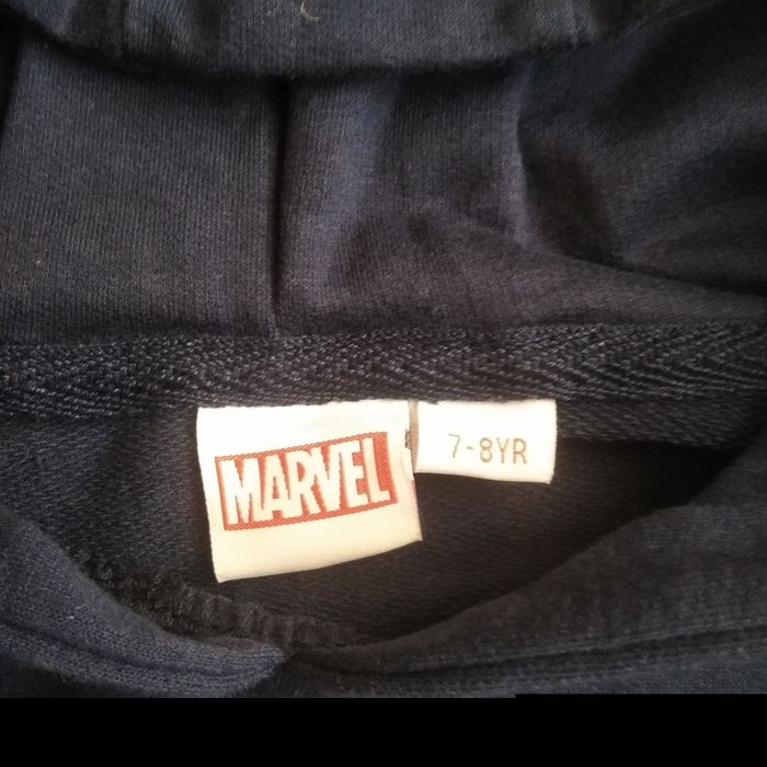 Толстовка ,худі з  капюшоном на хлопчика MARVEL.  7-8 .років