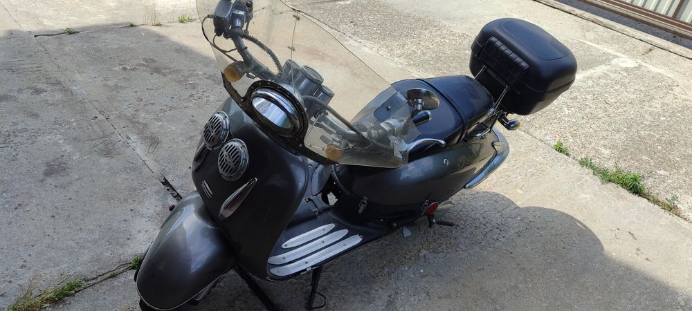 Мопед двомісний 125