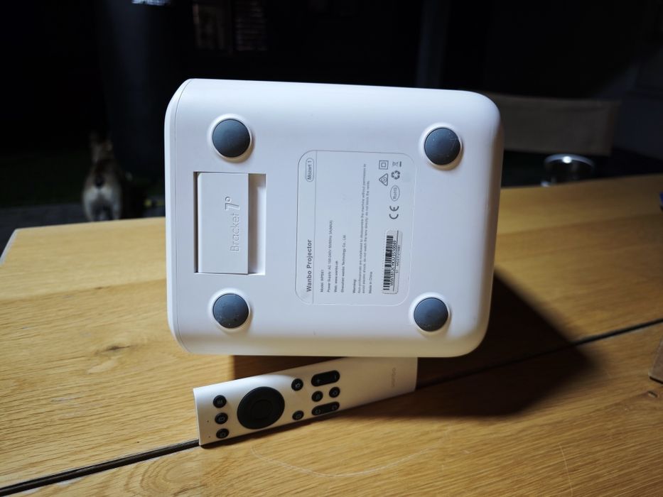 LED проектор Android