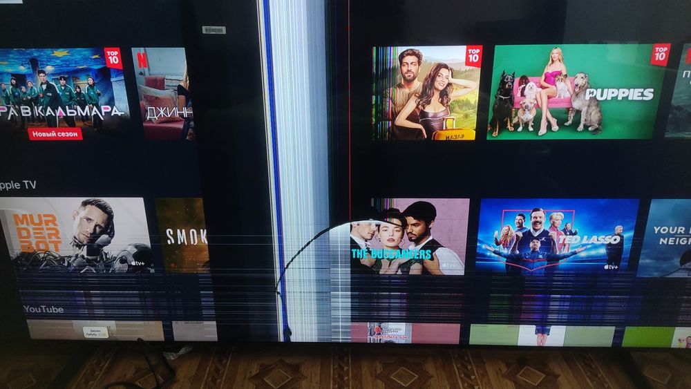 Телевізор 98 дюймов Samsung UE98DU9072UXXH 98"  на запчасти. Битая мат