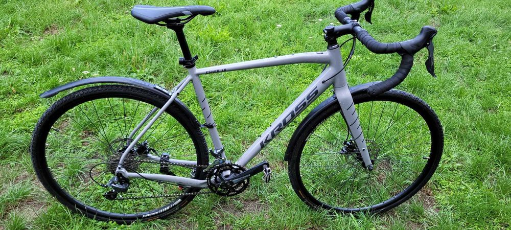 Gravel kross esker 1.0