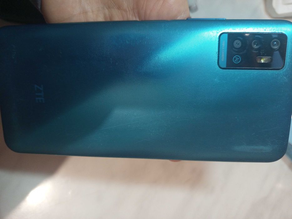 Телефон уживаний ZTE На запчастини