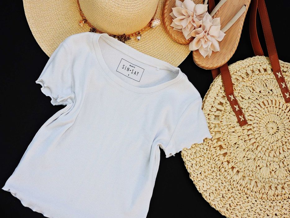 Sinsay biały t shirt prążek S