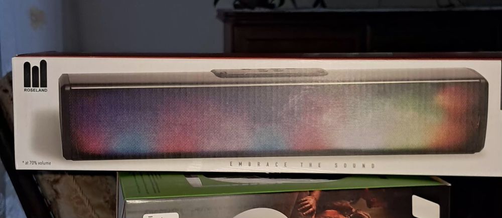 Soundbar z motywem płomieni