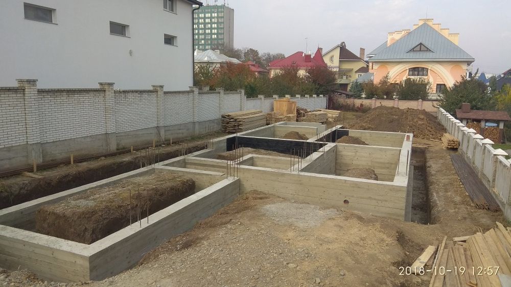 Фундаментные работы. Заливка фундаментов по Черновцам и области