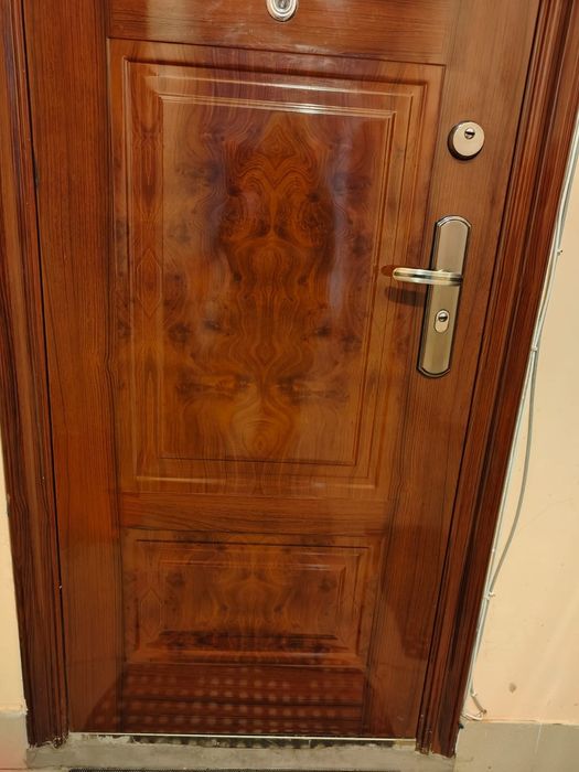 Вхідні двері 2050х860 мм