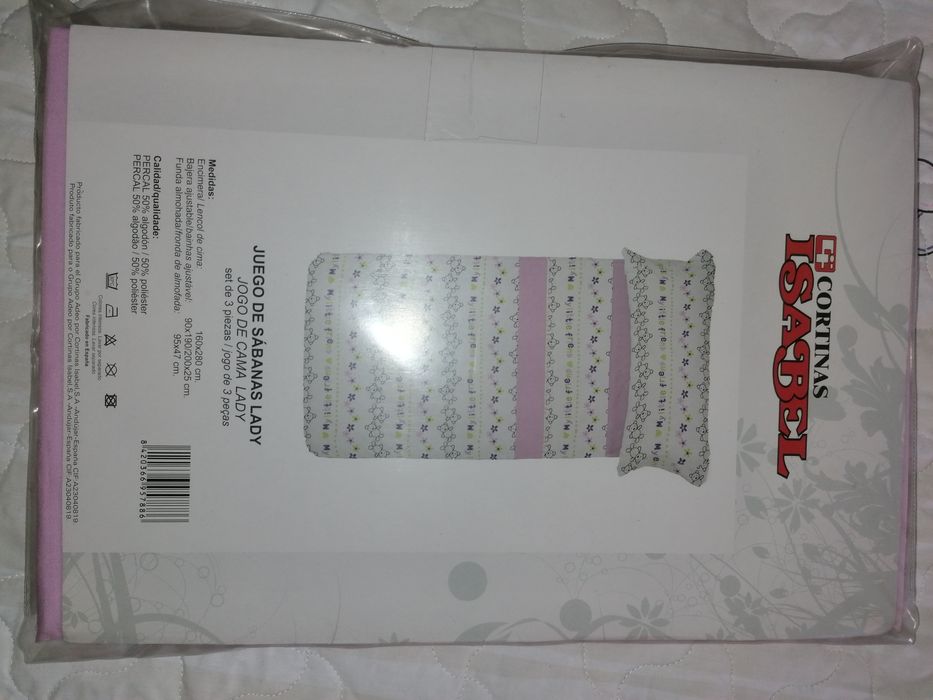 Colcha + almofadas + lençóis + cortinados de criança