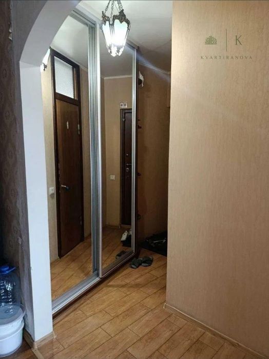 Продам 3к квартиру с ремонтом Жасминовый бульвар