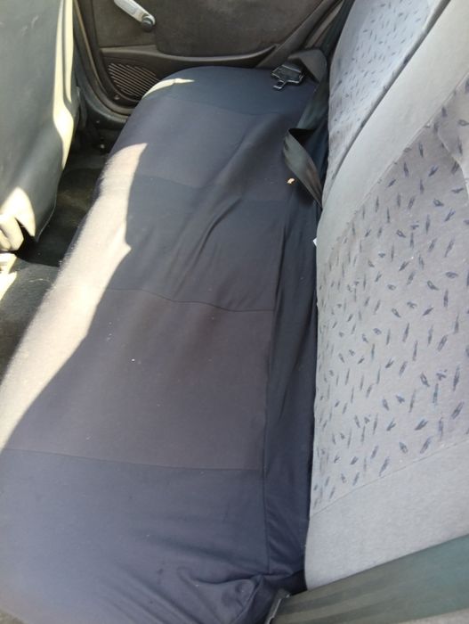 Vendo citroen saxo de 5 lugares a diesel