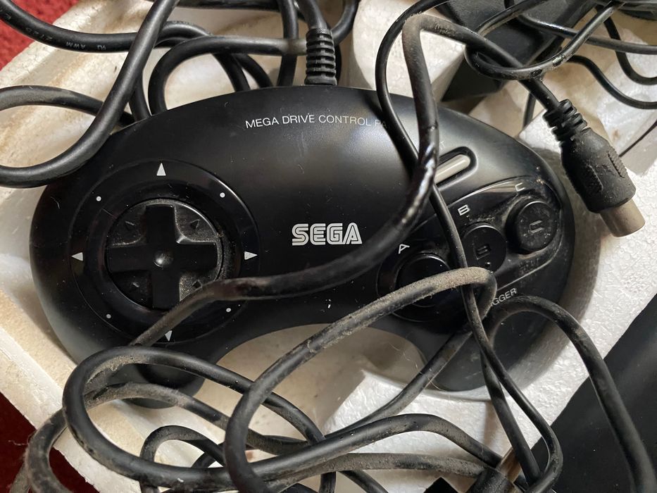 Продам Sega Mega Drive