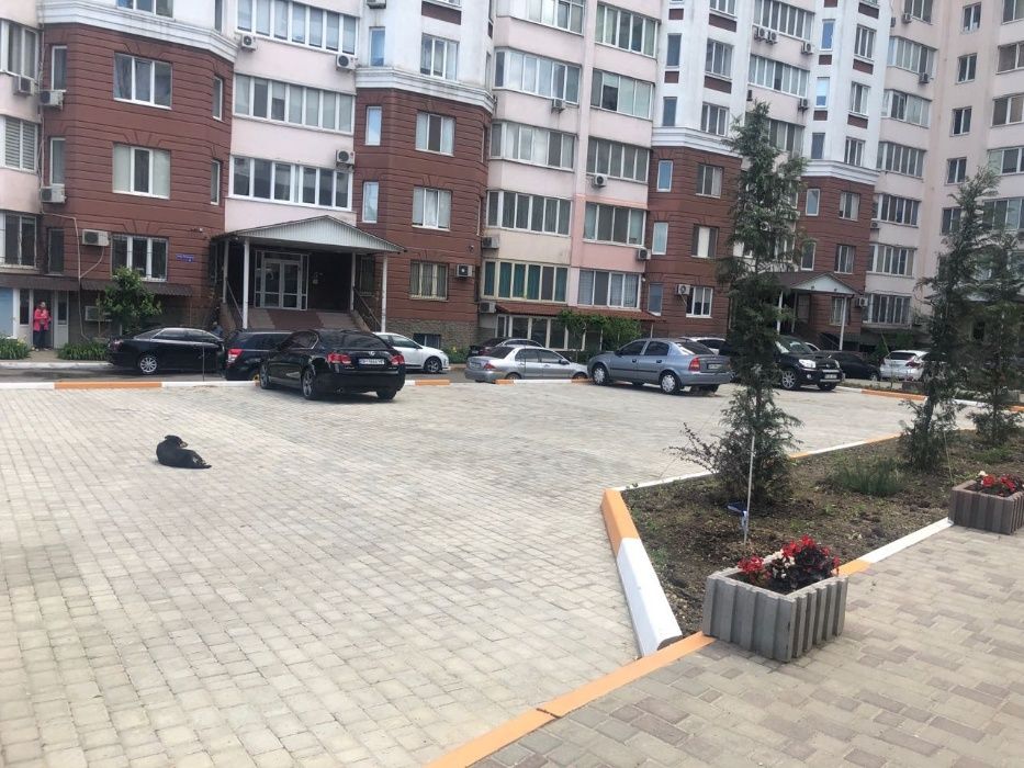 2 к VIP  від господарів  надаєм документы 3 гр.