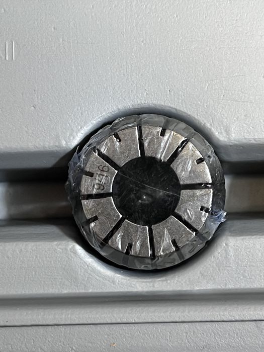 Jogo de Pinças ER40 com Mandril e Chave (Novo/Embalado)