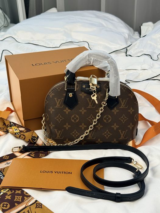Сумка Louis Vuitton Alma BB Trunk