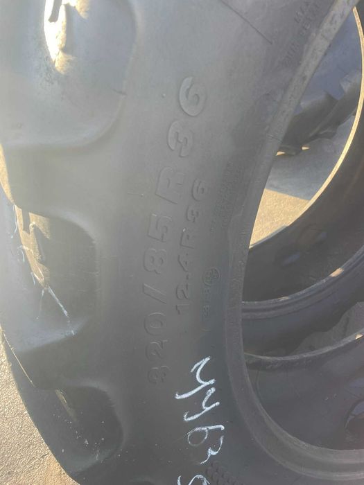 320/85R36Kleber Tracker JJ635 JJ636 Komplet