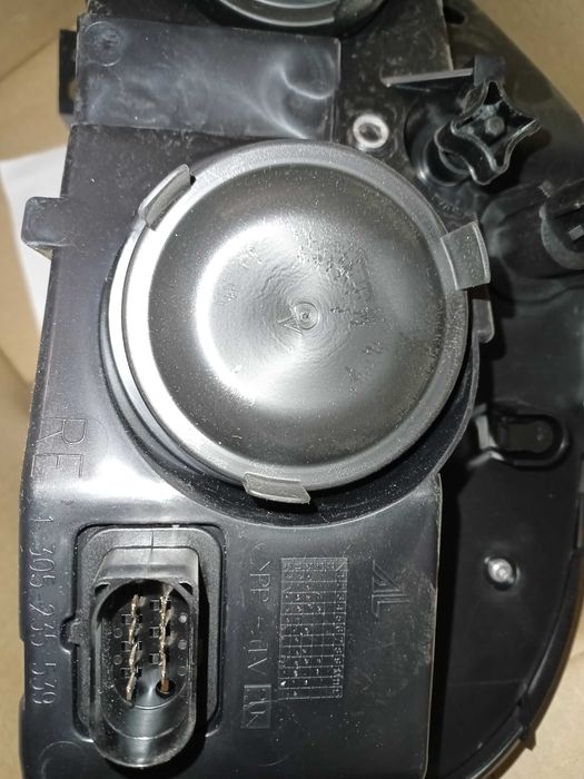 Фара Шевроле Нива оригинал правая