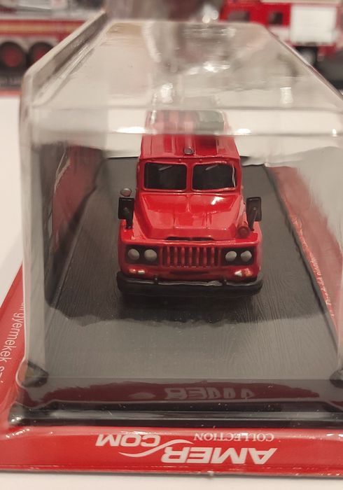 Model w skali 1:72 Autopompe Dong Feng China 1950 (M12)