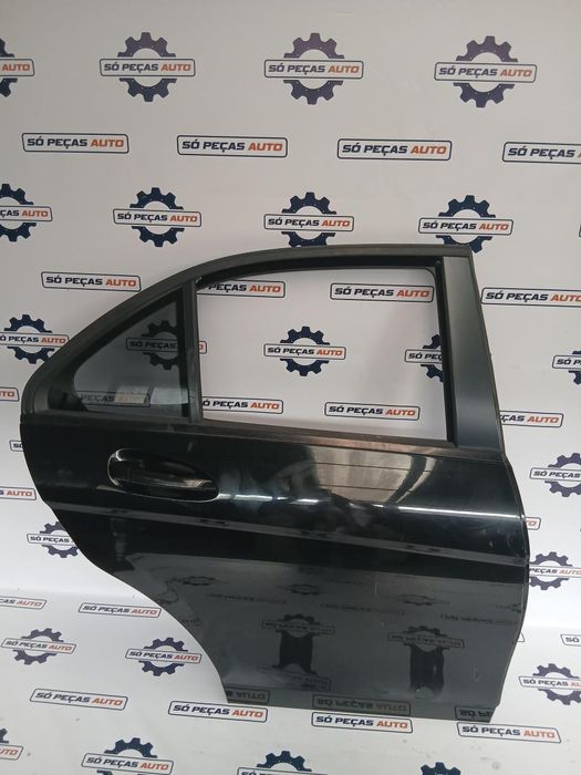 PORTA TRASEIRA DIREITA PRETO MERCEDES C200 2.1CDI W204 ANO: 2012