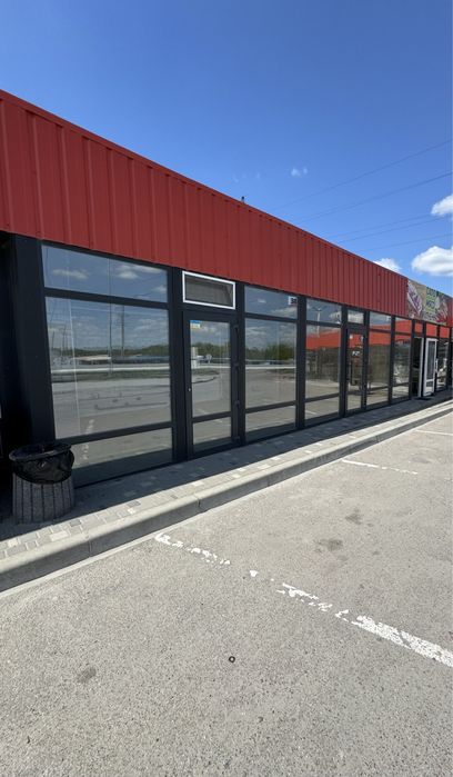 Оренда приміщення фасад червона лінія всі комунікації