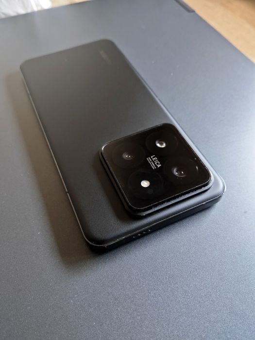 Xiaomi 14 Pro 16GB/512GB + carregador Xiaomi 120W