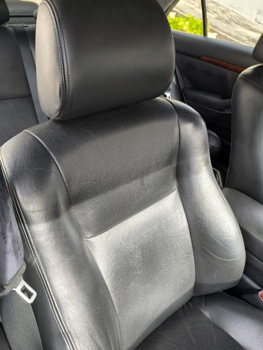 Toyota Avensis 2.0 D-4D Full Extras