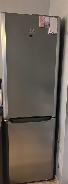 Lodówka Indesit używana