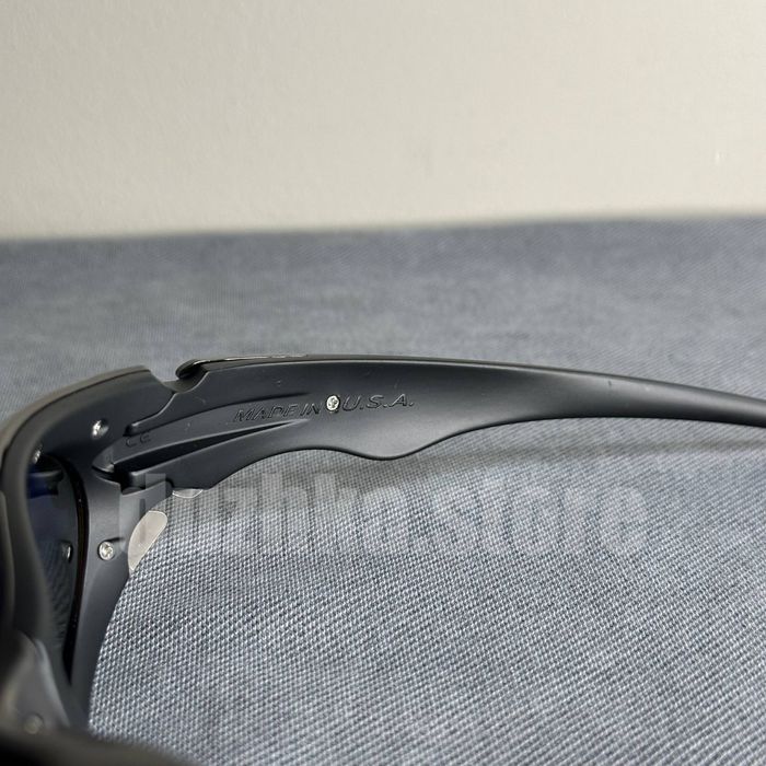 Окуляри Oakley Plate polarized