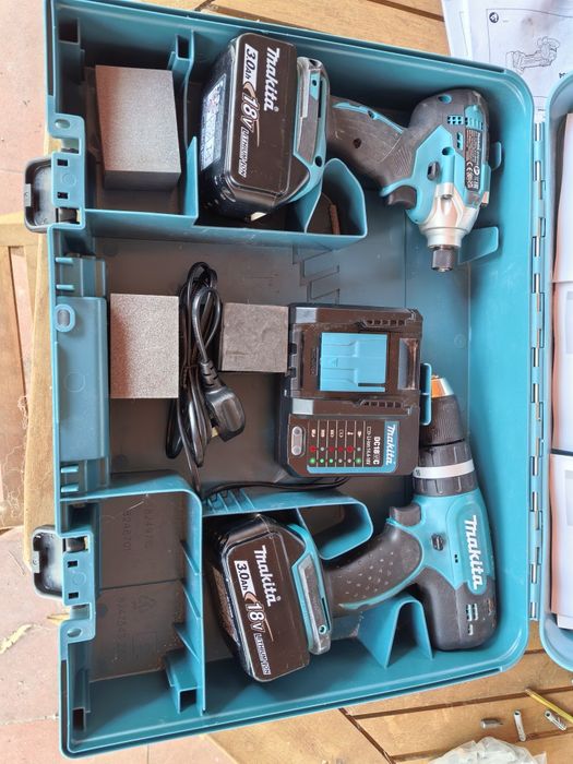 Makita LXT 18v Brushless cordless Combo set with accessories