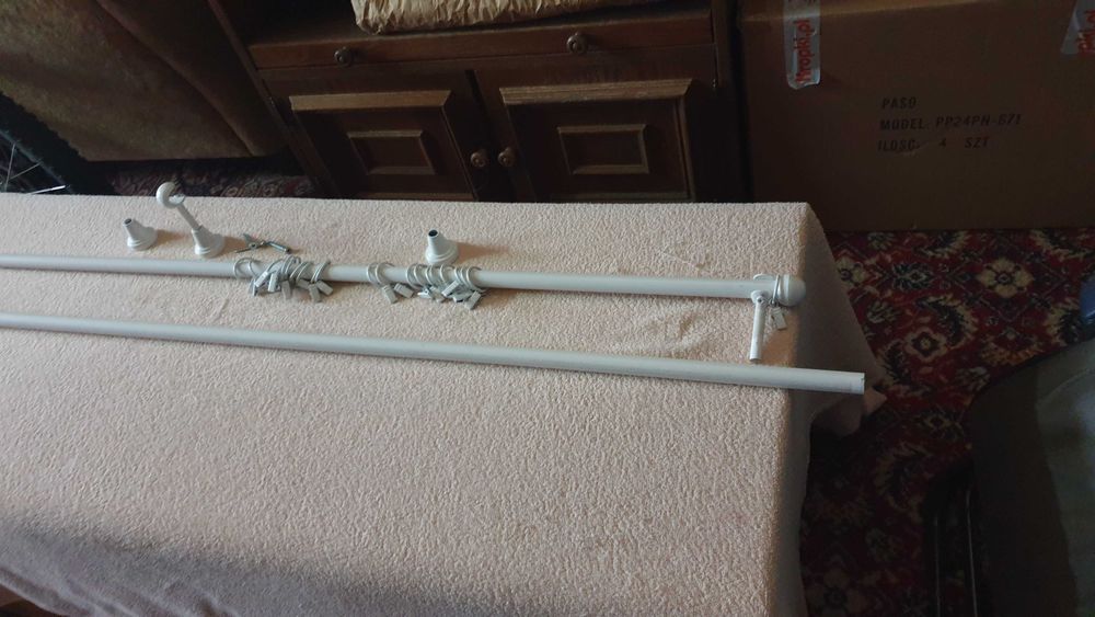 Metalowy karnisz, pojedynczy - 280 cm