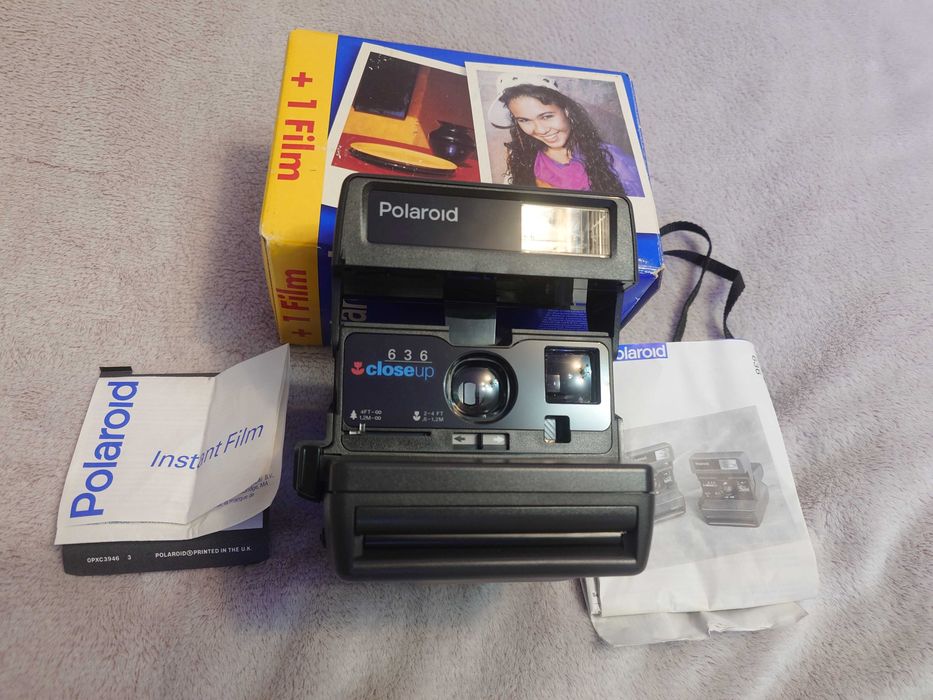 Камера Polariod 636 Closeup