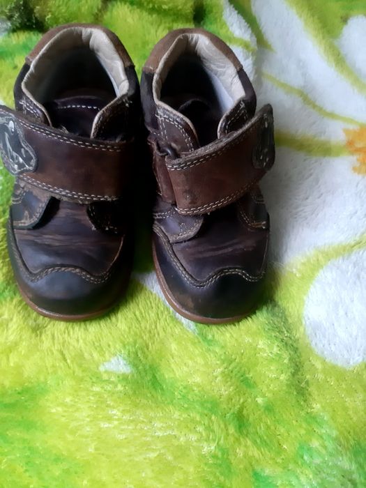 Черевики кросівки ботинки Clarks Кларкс  шкіряні розмір 21 - 22
