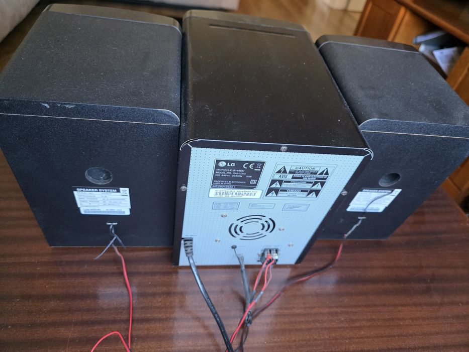 Aparelhagem LG Duas colunas + Comando