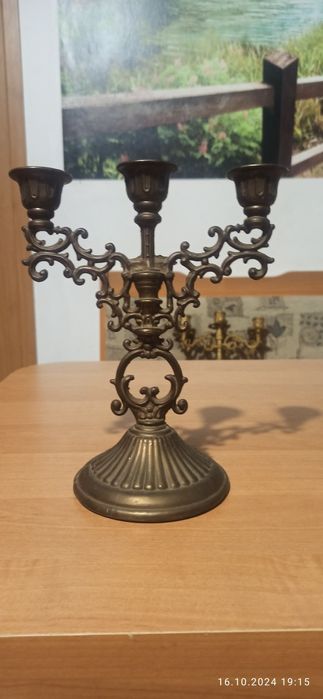 Świecznik potrójny z mosiądzu