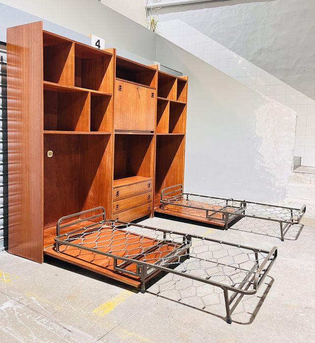 Estante Vintage Mid-Century - Estilo Retro anos60/70 - Madeira