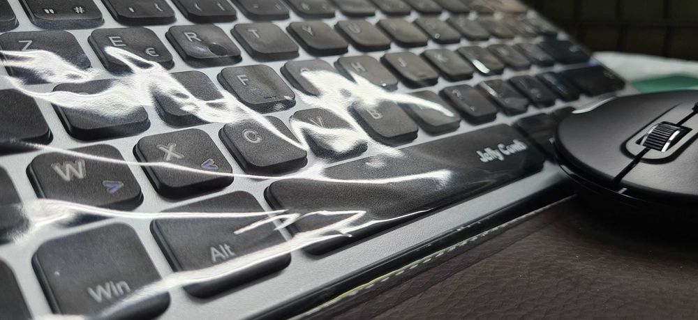 Teclado e rato sem fios ultrafinos Jelly Comb