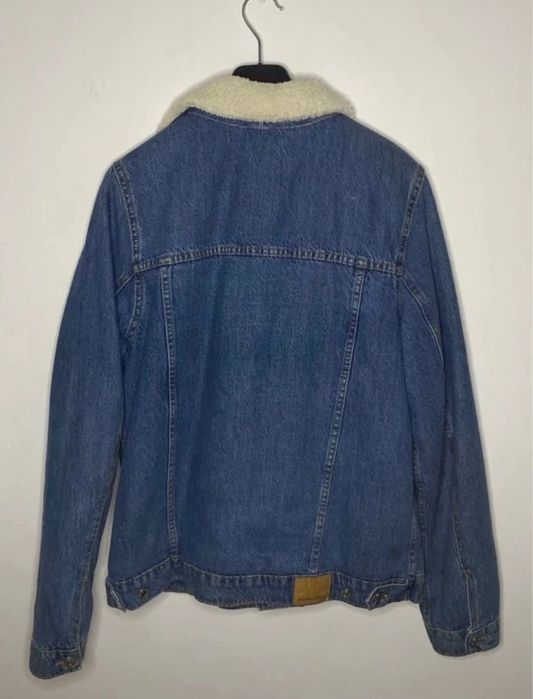 Casaco oversized de ganga com pelo da Bershka