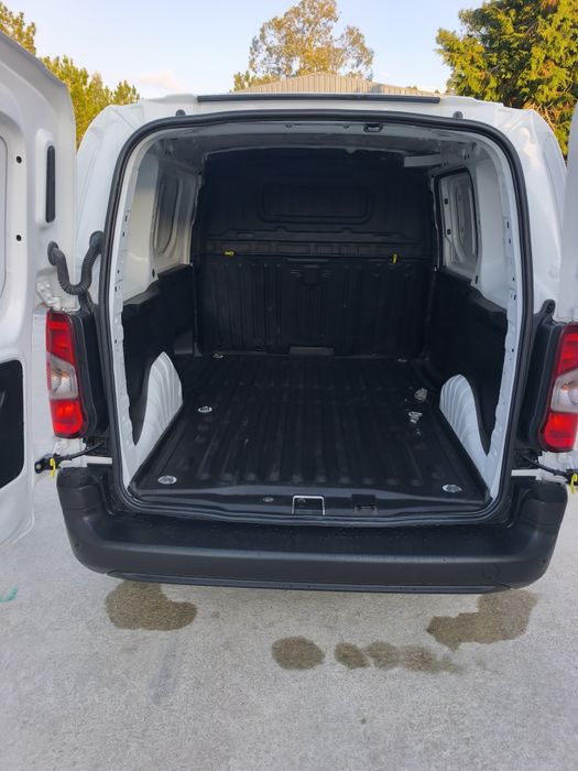 Peugeot partner 1.6 HDI (reservada )