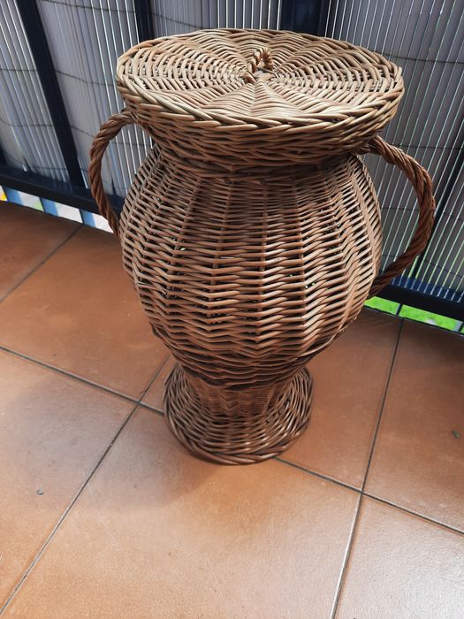 Koszyk na kwiaty duży stojący ozdobny wiklinowy kosz wazon dzban boho 40 cm