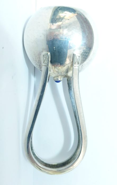 Rare and unusual contrasted silver snuff box
