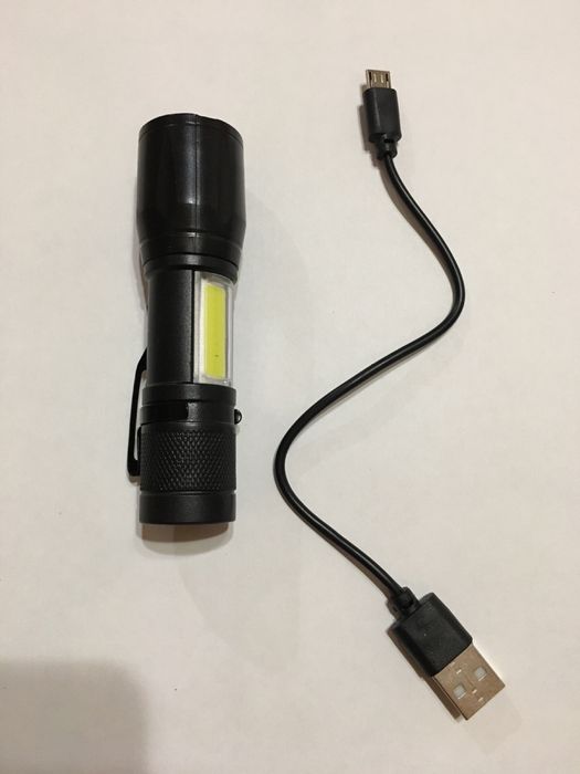 Світлодіодний акумуляторний фонарик / компактный (10 см) LED фонарик