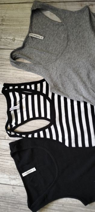 Zestaw trzech koszulek r.S