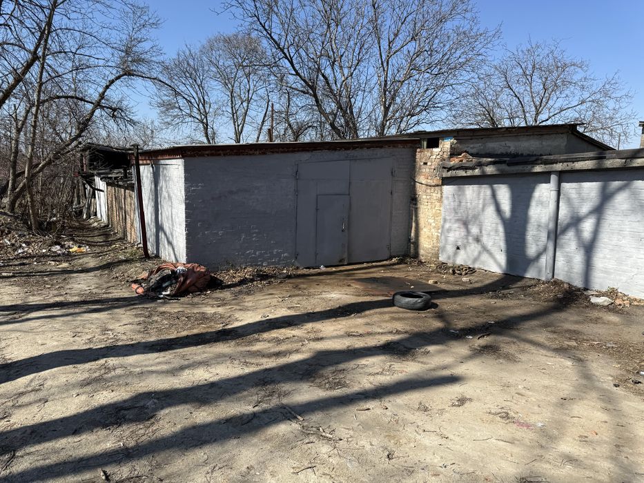 Оренда гаража вул. Шмідта 6а/12