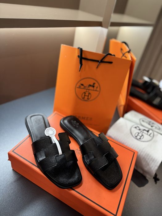 Тапочки Hermes нові