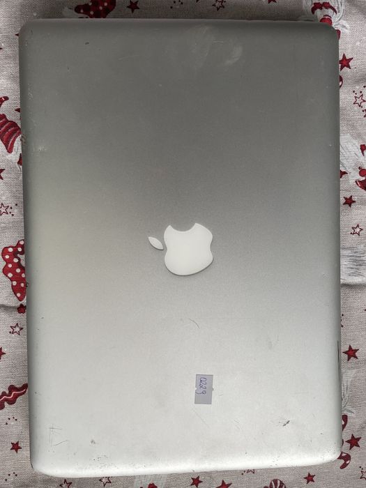 MacBook Pro rok 2010 13” i5 4GB