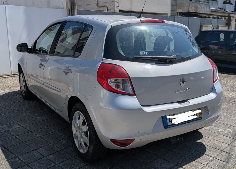 Renault Clio - poucos km