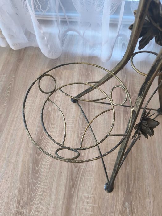 Kwietnik stojący na 3 doniczki metaloplastyka platynowe złoto