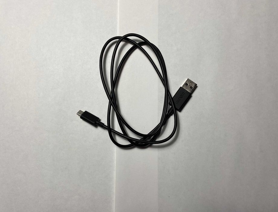 Графічний планшет One by Wacom medium (CTL-672-N)