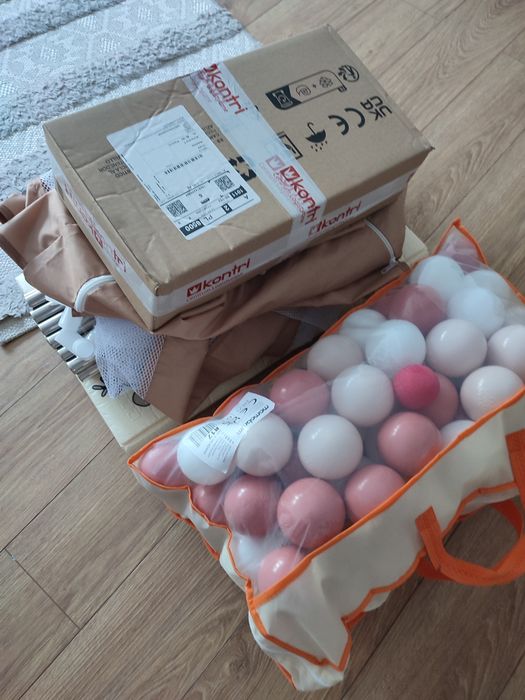 Kojec z kulkami dla dziecka